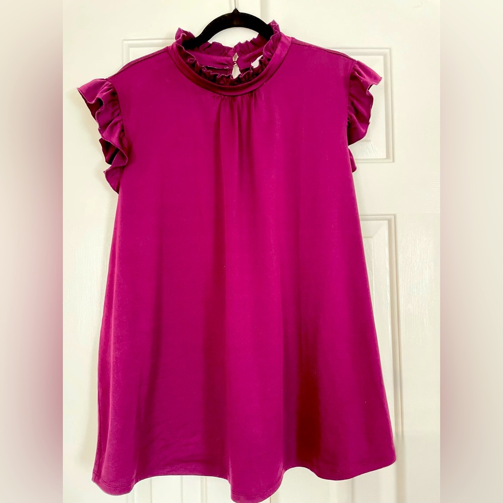 Sleeveless Ruffle Blouse 3x